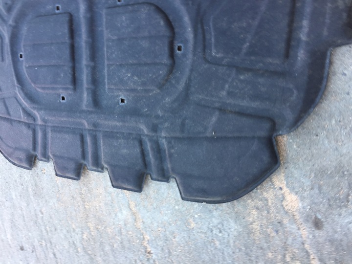 фото №8, Audi q7 4l шумоизоляция капота двигателя + клипсы