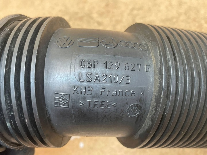 фото №6, Труба шланг впускной турбины vw skoda audi tt 8j 2.0 tfsi 06f129627g