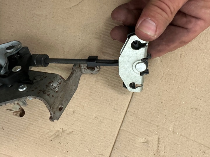 фото №7, Bmw f20 тормоз ручной