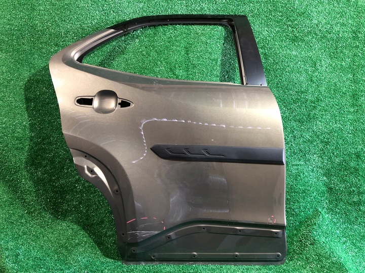 фото №1, Дверь задние правые toyota yaris cross 20-