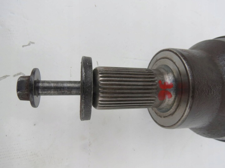 фото №3, Полуось volvo xc90 4.4 v8 p30735565 количество зубьев 26w i 36z