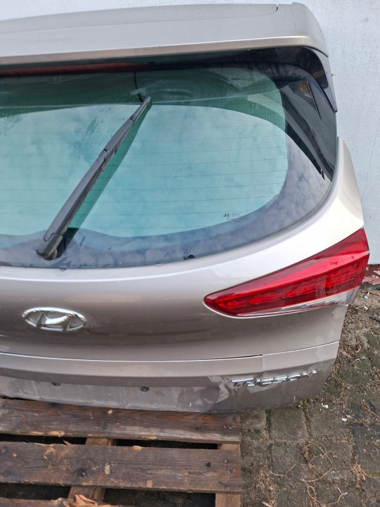 фото №15, Hyundai tucson iii 15r-18r крышка багажника y3y передний рестайлинг