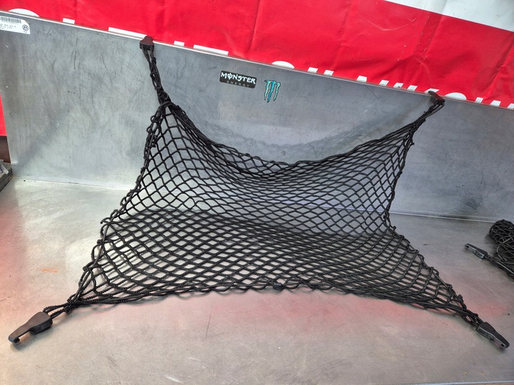 фото №1, Сітка багажника audi a6 s6 c5 a8 4a9861869 оригінал , гарна !