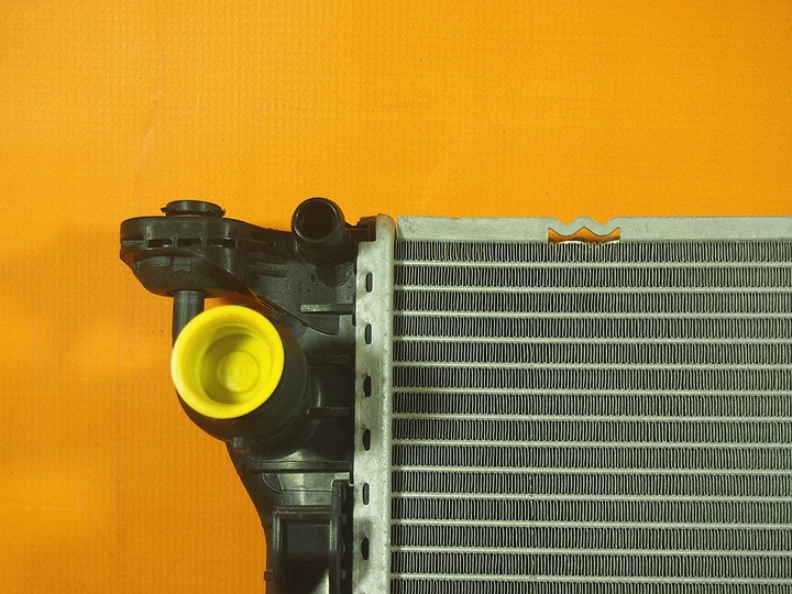 фото №13, Audi a5 8t рестайлинг 24km радиаторов воды оригинал 8k0121251aj