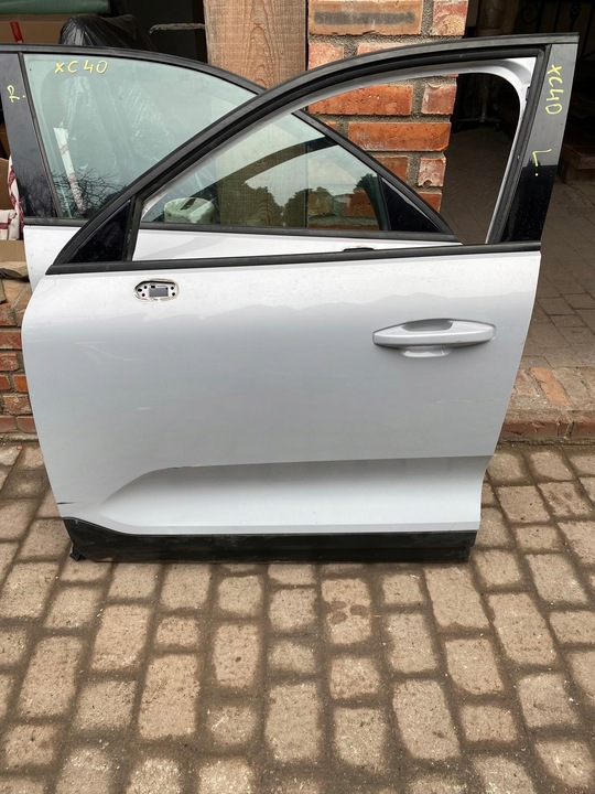 фото №1, Дверь передние левая lub правые volvo xc40