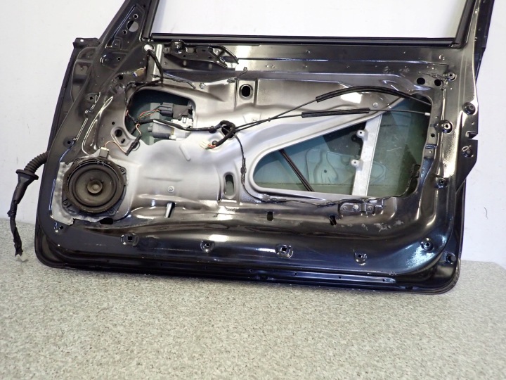 фото №11, Mitsubishi colt 3d 04-09 дверь правая x19