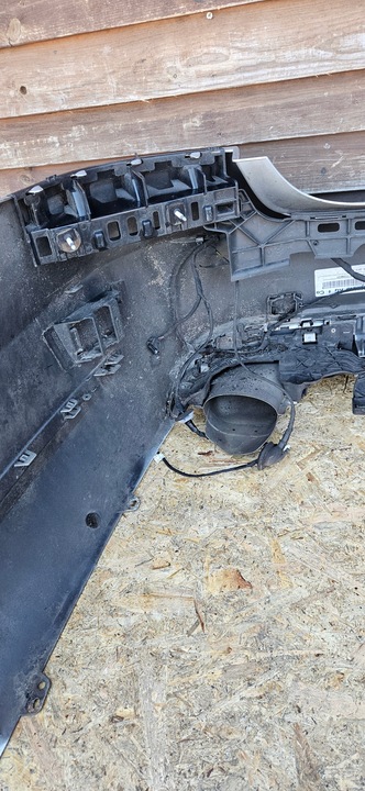 фото №14, Бампер зад задній mercedes a212 рестайлінг sedan срібний асистент