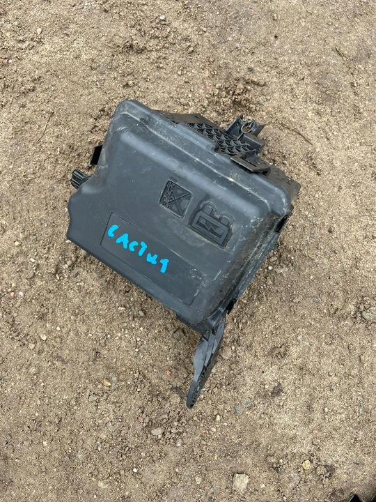 фото №1, Корпус запобіжників citroen c4 cactus