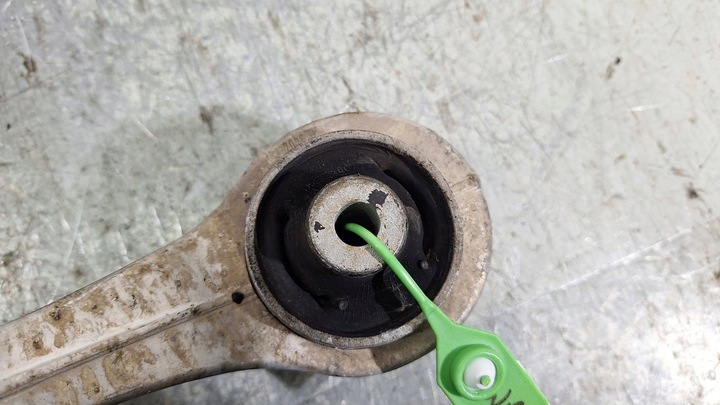 фото №7, Важіль лівий перед 4f0407693 audi a6 c6