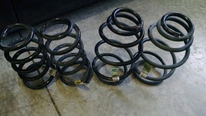 фото №1, Camaro 2010 3.6 macpherson пружина пружины перед