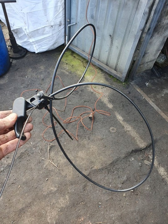 фото №10, Стекло левая зад задняя заднее кузовная vw golf iii 96r 1.9 d chb 3d