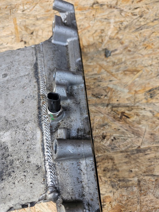 фото №7, Коллектор всасывающий водяной vw seat skoda audi 04l129766as tdi