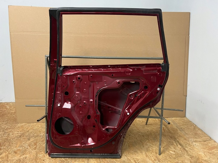 фото №13, Toyota rav4 v 5 2019 - двері задні зад праві