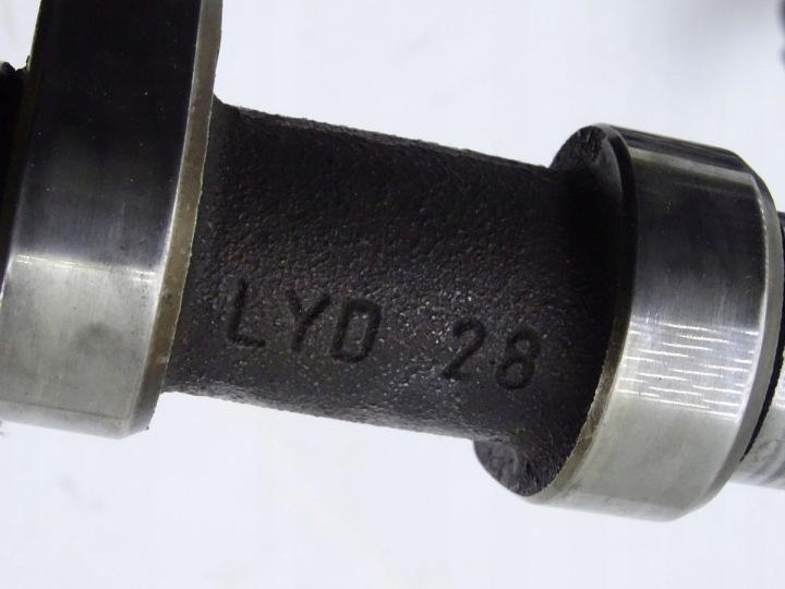 фото №10, Opel vectra b 2.5 v6 x25xe розподільчий вал  lyd28