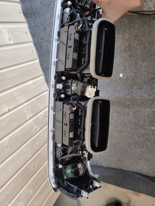 фото №9, Молдинг декоративна консоль bmw 7 g11 g12 grau