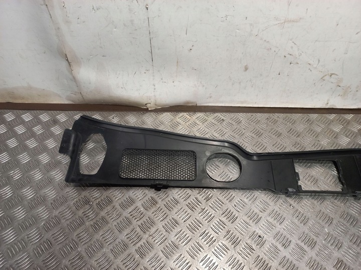 фото №6, Audi q5 sq5 2009 панель под лобовым стеклом передние