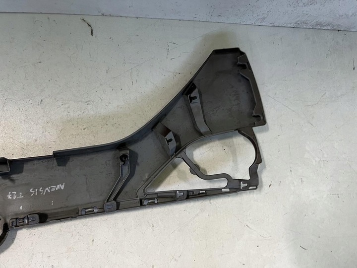 фото №4, Накладка крышки toyota avensis t27 рестайлинг 15-18