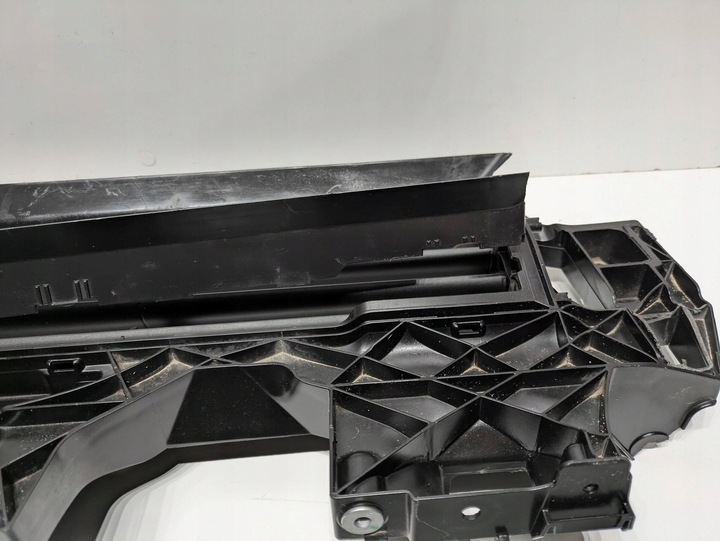 фото №11, Канал воздуха перед audi e-tron 4ke807771