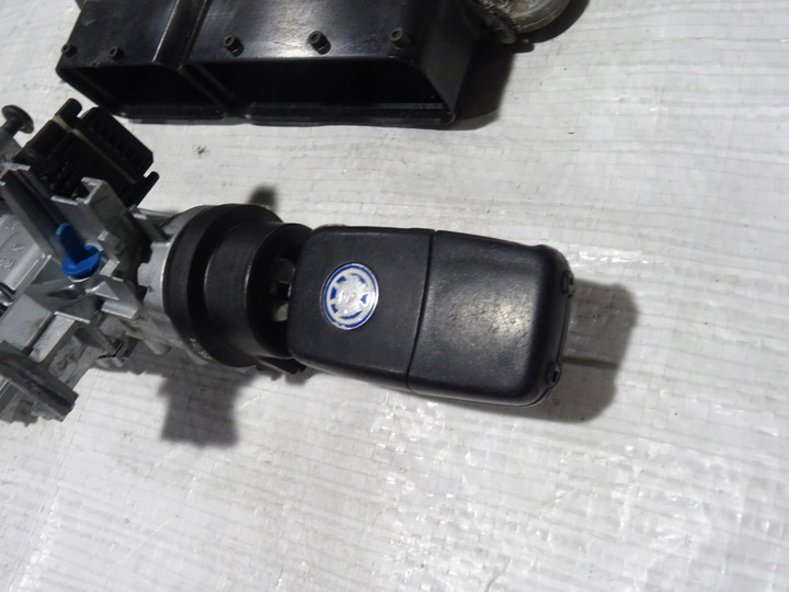 фото №8, Компьютер спидометр набор vw golf v 5 универсал jetta 1.9 tdi bxe 03g906021kh