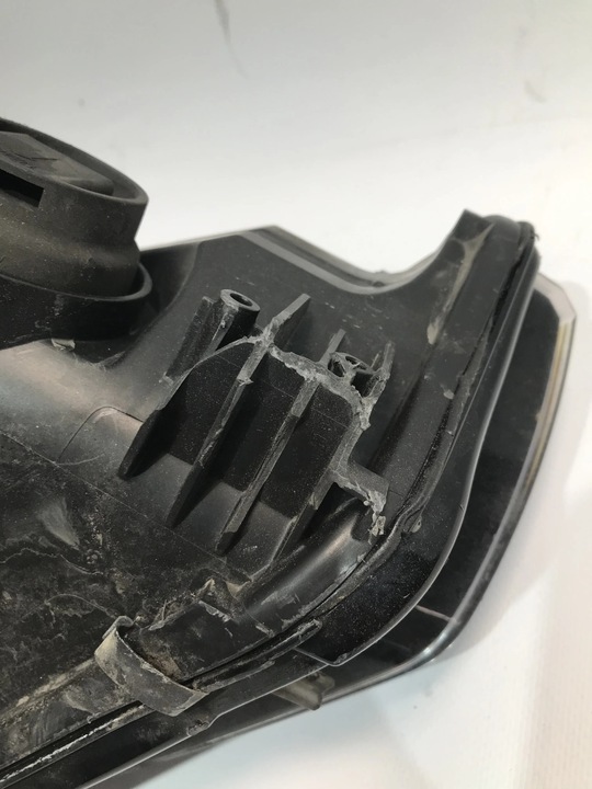 фото №11, Лампа перед левая a4 b9 8w 15- англичанин 8w0941005a