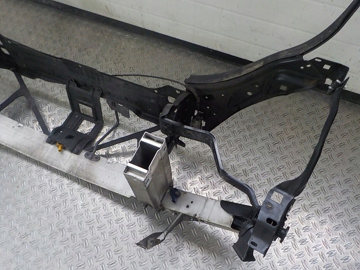 фото №13, Mercedes w207 купе 09- pas перед радиатор балка