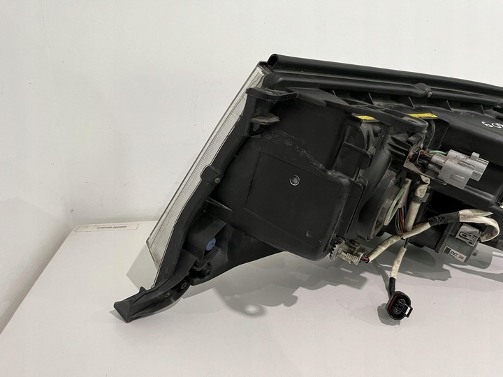 фото №10, Toyota land cruiser 200 лампа правий перед