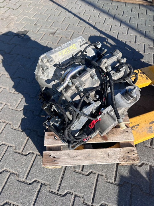 фото №1, Qashqai ii j11 коробка передач коробки передач 1.3 tce автомат dw5006
