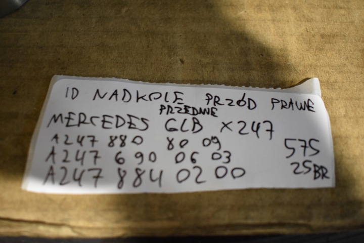 фото №8, Идеальные подкрылок перед передние правые mercedes glb x247 1