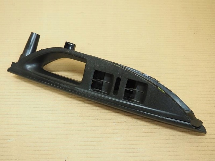 фото №1, Держатель дверь левый перед altea toledo 5p1867171a