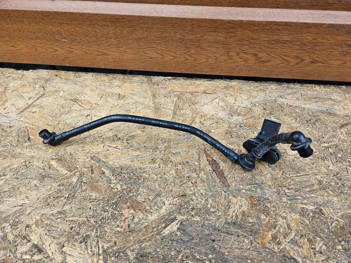 фото №6, Шланг вакуумний audi a4 b8 3.0tdi 8k1611931n