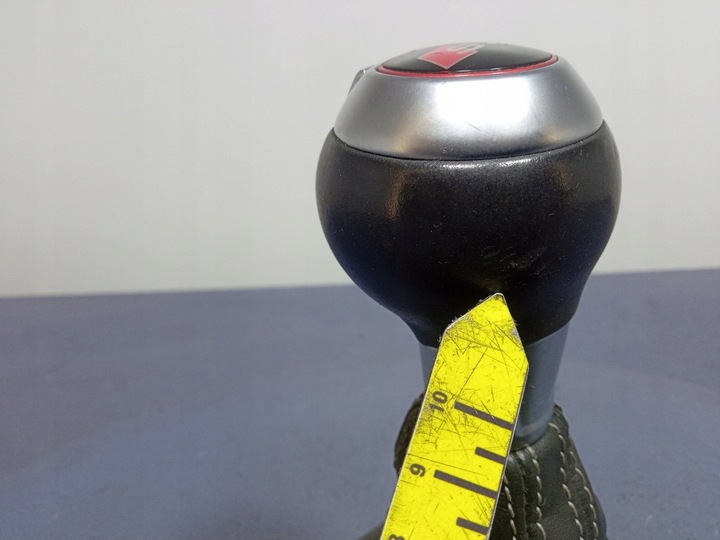 фото №7, Audi s4 b8 важіль ручка зміни коробки передач автомат 8k1713139t