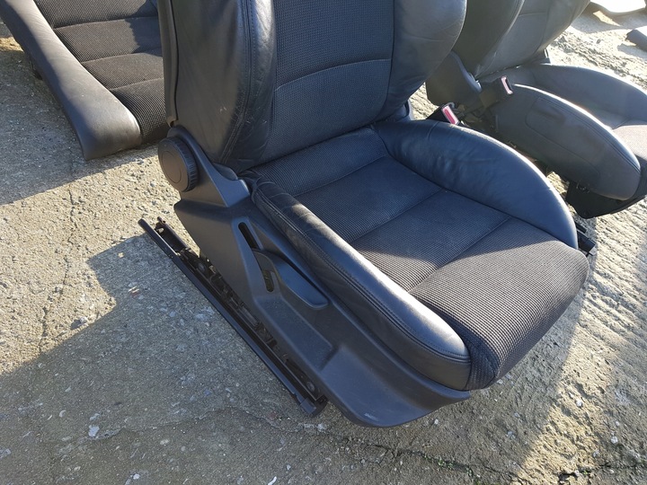 фото №8, Audi a3 8p cabrio s-line сидіння напівшкіра диван