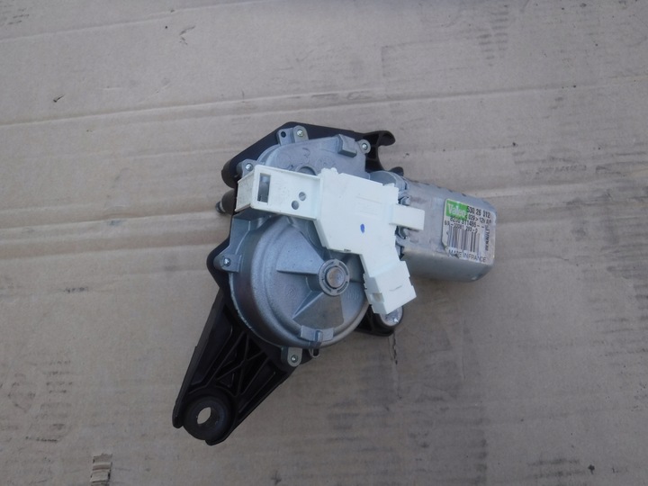 фото №1, Двигунчик двірник зад renault clio iii 8200311486