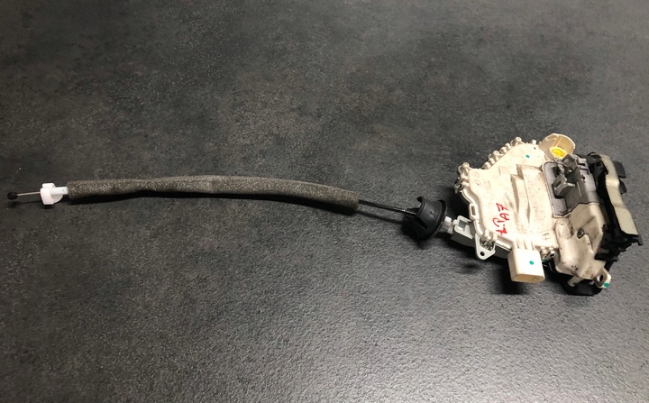 фото №1, Замок дверь левый перед audi a7 4g8 8j1837015d