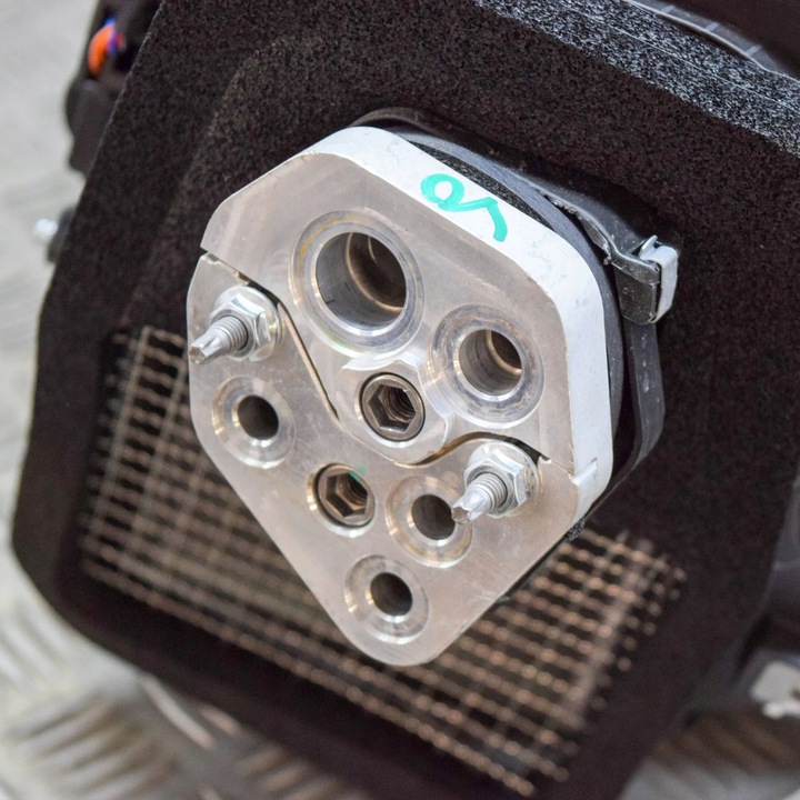 фото №6, Tesla модель y 2021 обігрівач / комплект