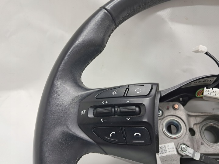 фото №5, Kia stonic руль кожаный кожа мультифункция 56120-h8000