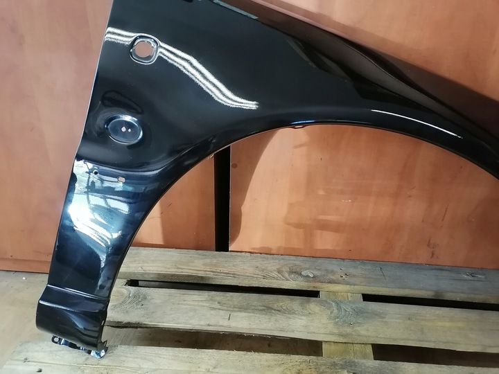 фото №6, Крило правий перед audi a4 b5 дорестайлінг ly9b з отвір na емблема