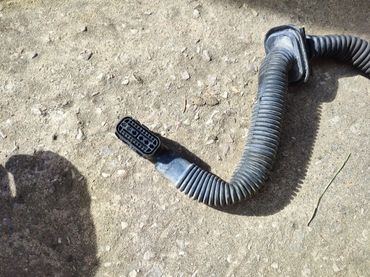 фото №7, Установка дверь зад правые mercedes c-klasa w204 07-14 a2044400805