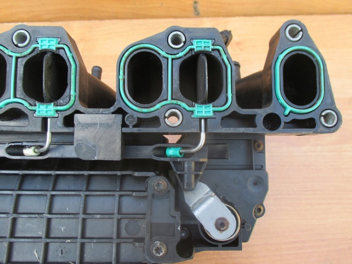 фото №11, Opel vectra c 2.2 z22yh коллектор всасывающий крышки działają 55354092 bdb -150zł