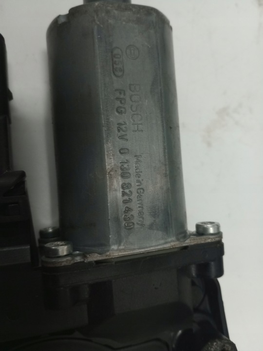 фото №15, Двигунчик скла правий зад vw golf plus 5m0839402b