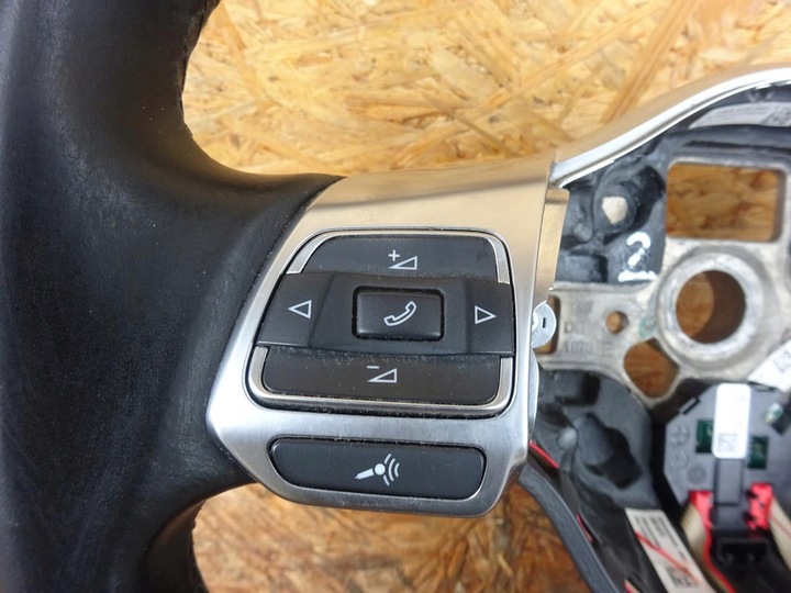 фото №8, Scirocco golf vi gti кермо мультифункція шкіра perforowana 1k8419091t