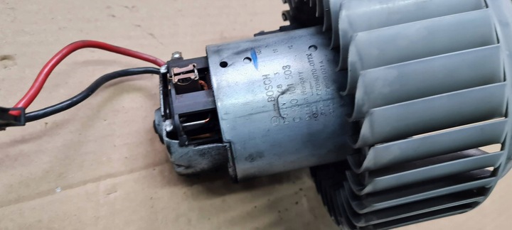 фото №7, A6 c6 рестайлінг вентилятор повітродувка повітропровід кабіни 4f0820021a