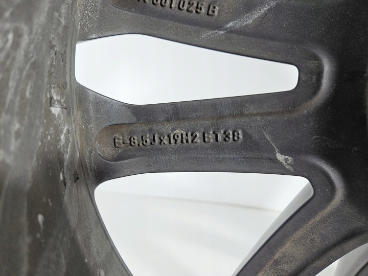 фото №14, Алюминиевый диск audi q3 rsq3 83a 8.5 x 19" et 38 83a601025b красивая org