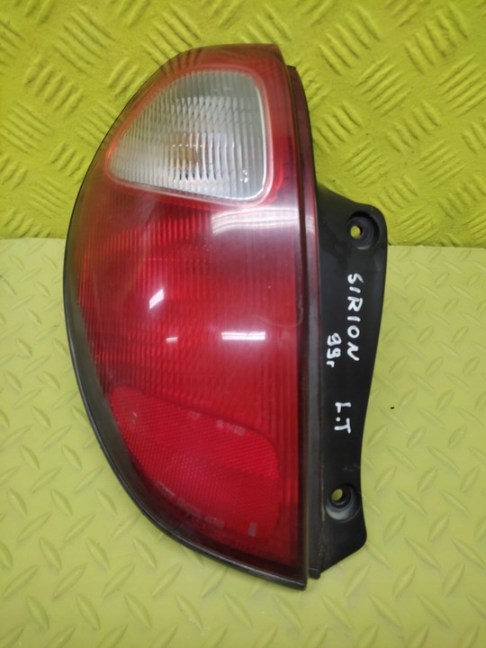 фото №1, Daihatsu sirion i лампа левый зад