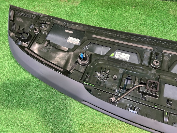 фото №8, Mercedes glb w247 x247 спойлер спойлер козирок багажника a2477900688