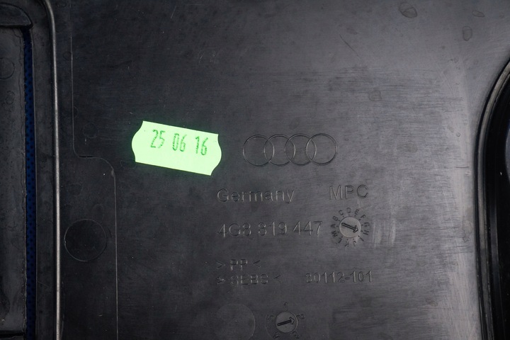 фото №10, Панель під лобовим склом накладка захист audi a6 s6 rs6 4g a7 s7 rs7 4g8 4g8819447h