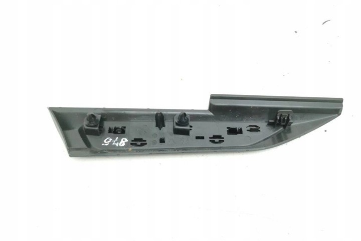 фото №8, Молдинг заднього правого крила peugeot 2008 ii 9825861580 1.2l бензин