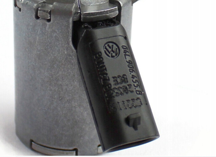 фото №13, Клапан регулювання тиску масла 2.0 tdi vw crafter cc t6 skoda superb