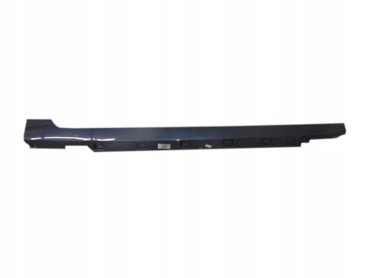 фото №1, Vw passat b8 порог правый lb7r 3g0853856