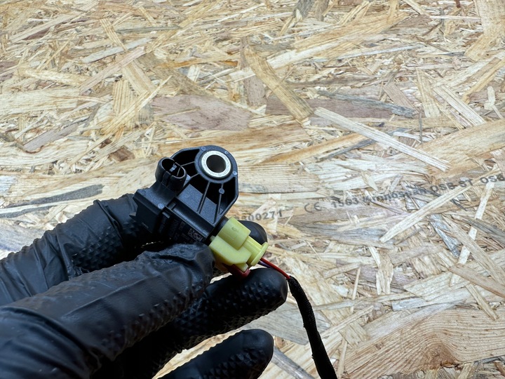 фото №10, Датчик ударный audi e-tron 4ke959345a